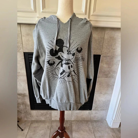 SOLD. TOKYO DISNEY RESORT MICKEY MOUSE Hoodie Gray Halloween Classic Vintage - Picture 2 of 2